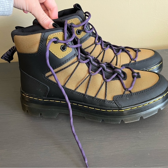 Dr. Martens Men’s Buwick Laceup Utility Boots NEW